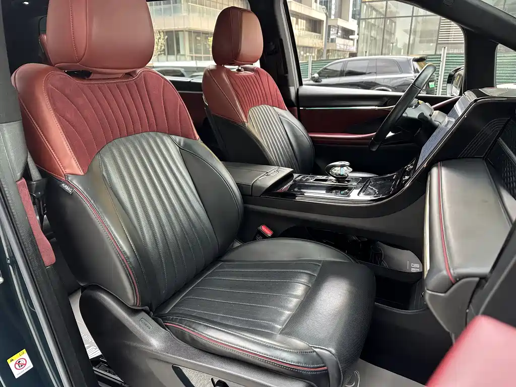 GAC Motor Trumpchi M8 2023 — фото 15