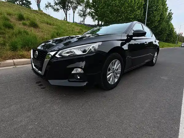 Nissan Teana 2021