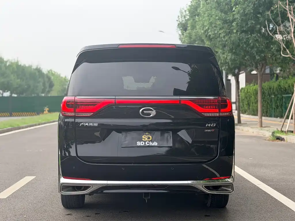 GAC Trumpchi M8 2022 — фото 5