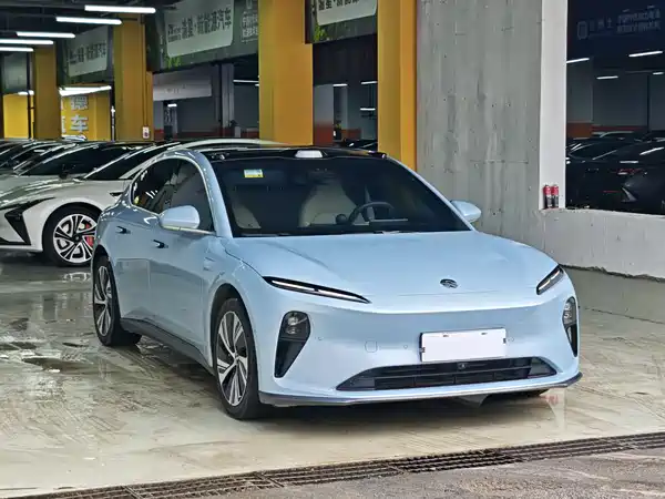 NIO ET5 2024