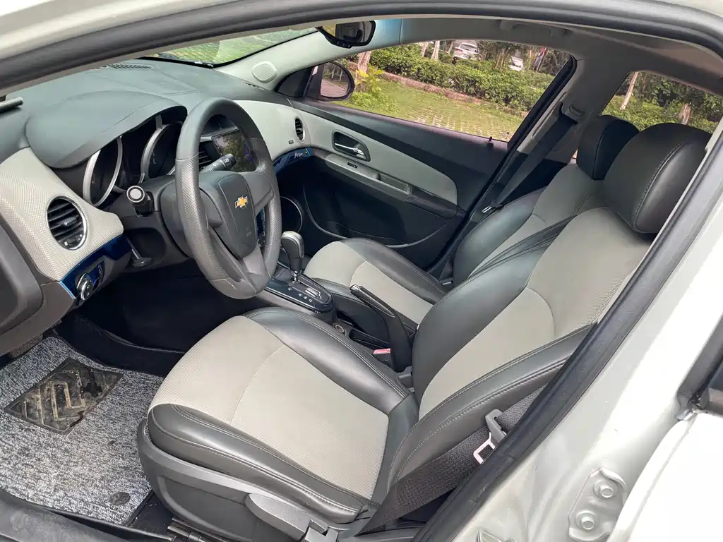 Chevrolet Cruze 2014