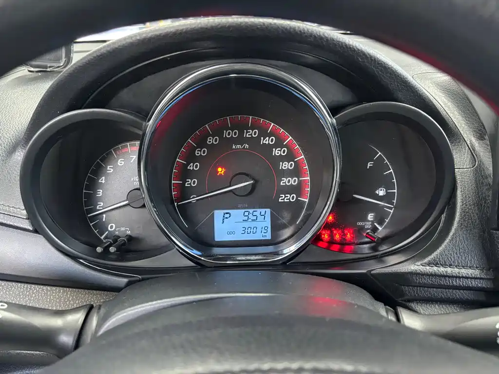 Toyota Vios FS 2022 — фото 16