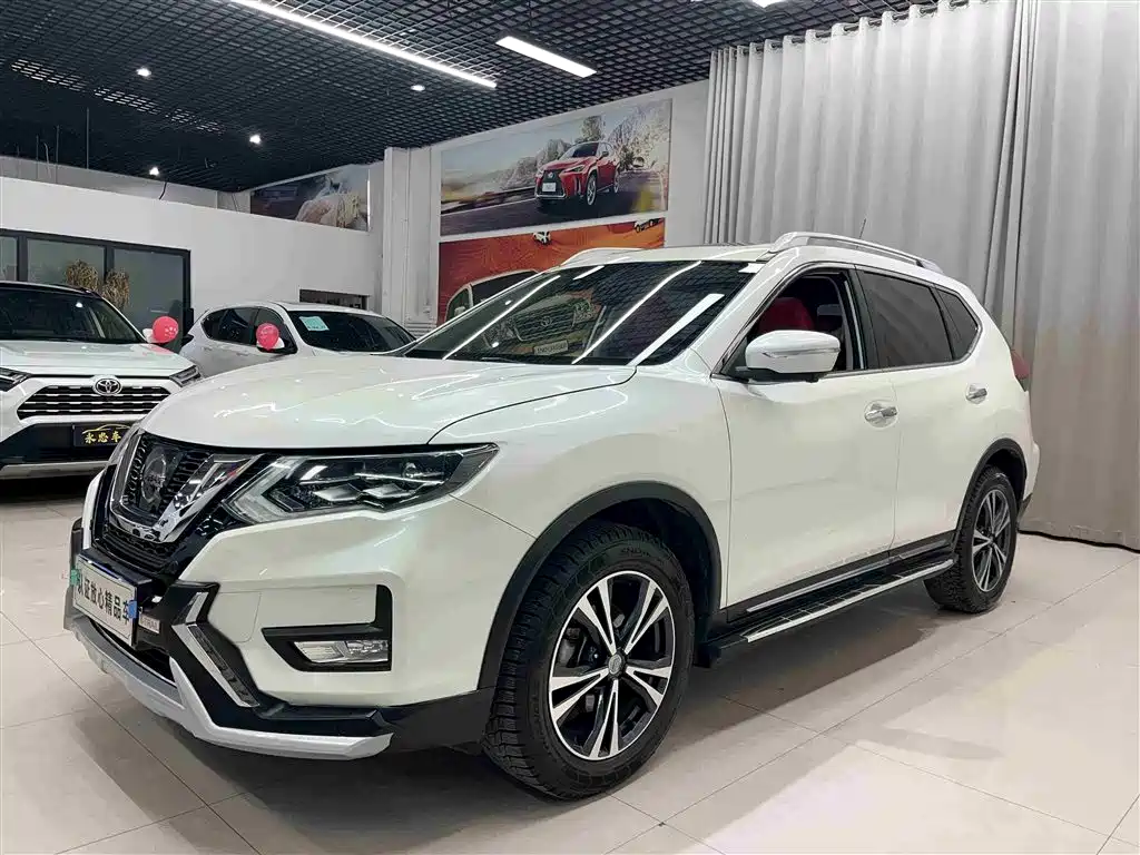 Nissan X-Trail 2020 — фото 1