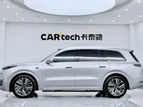 Li Auto L9 2025
