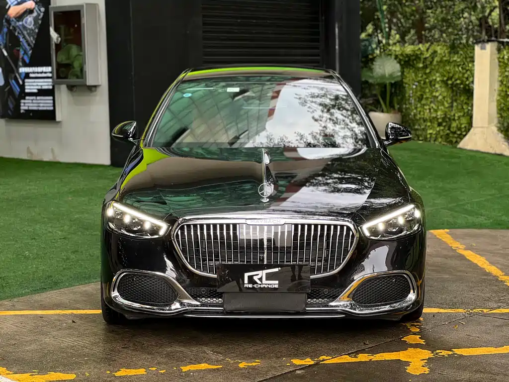 Mercedes-Benz Maybach S-Class 2025