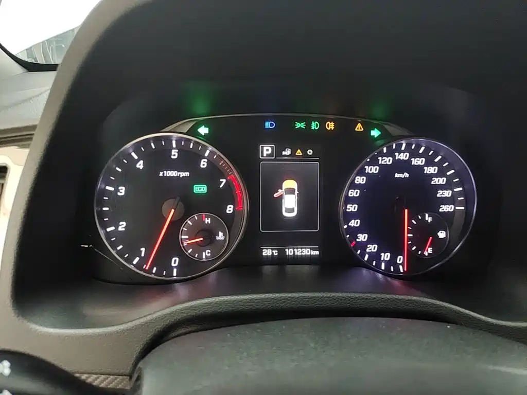 Hyundai Celesta 2017 — фото 12