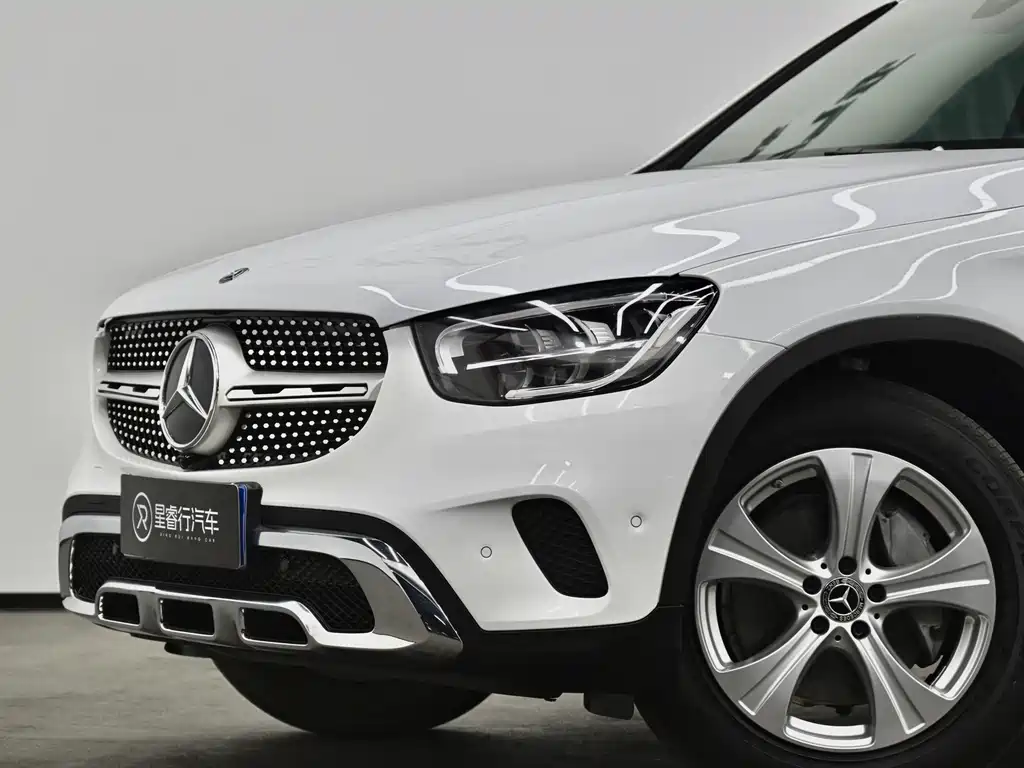 Mercedes-Benz GLC 2019 — фото 25