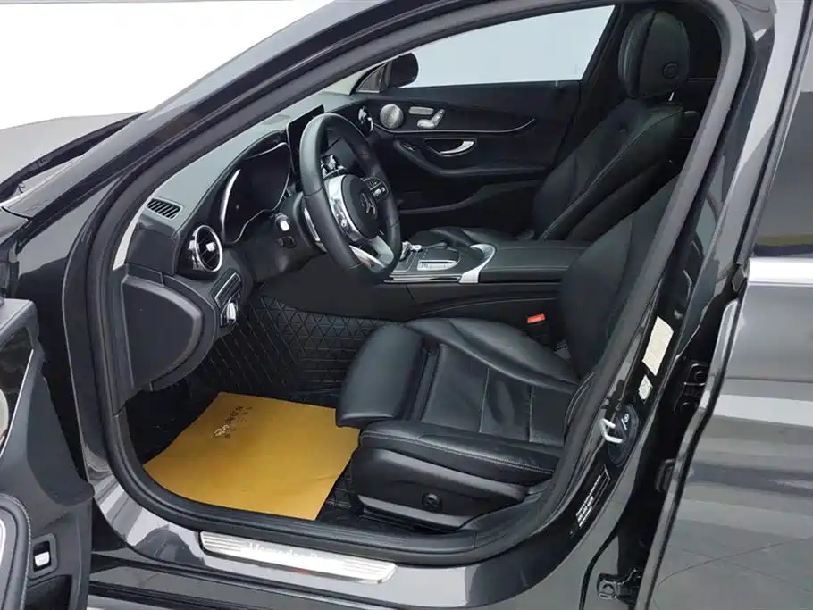 Mercedes-Benz C-Class 2020 — фото 9
