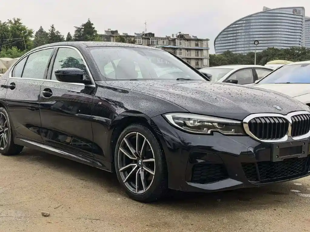 BMW 3 Series 2022