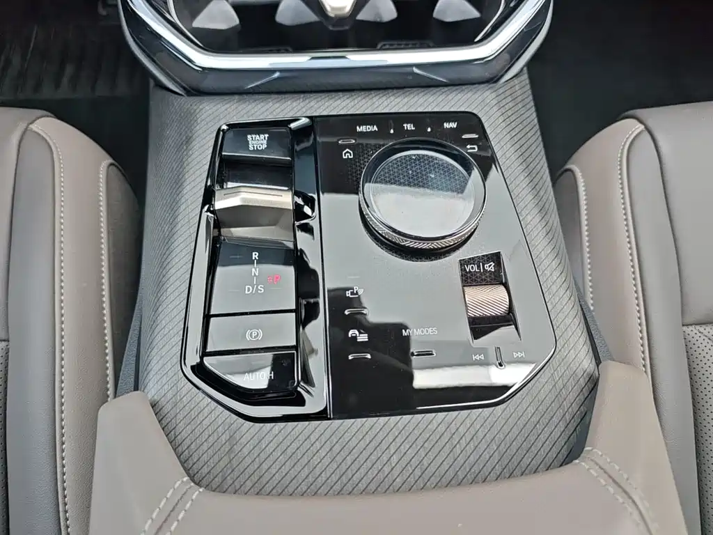 BMW X3 2025 — фото 13