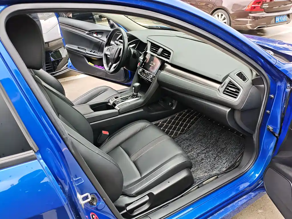 Honda Civic 2020 — фото 14