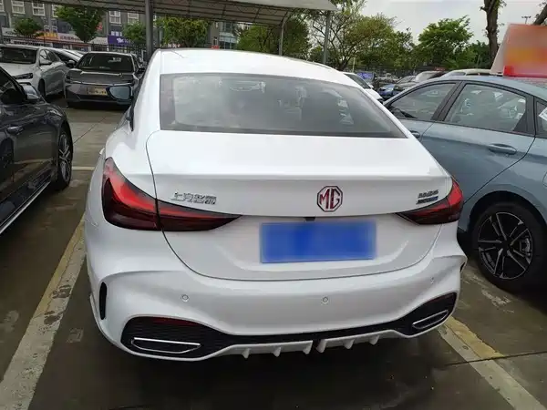 MG MG5 2026