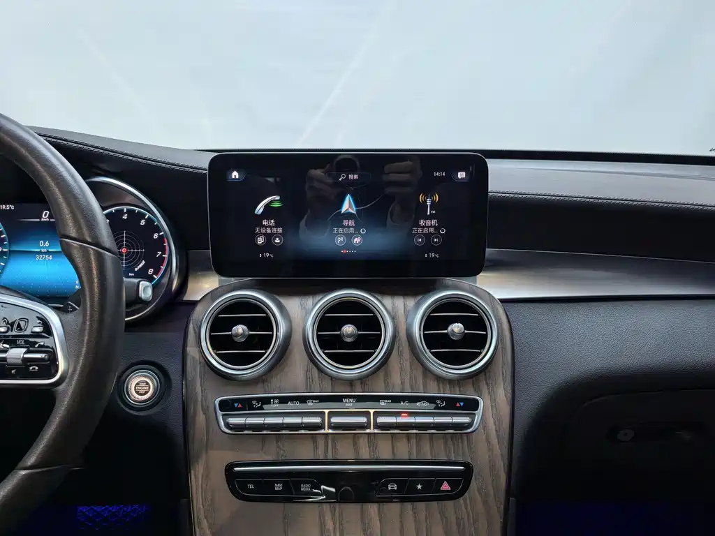 Mercedes-Benz GLC 2021 — фото 13