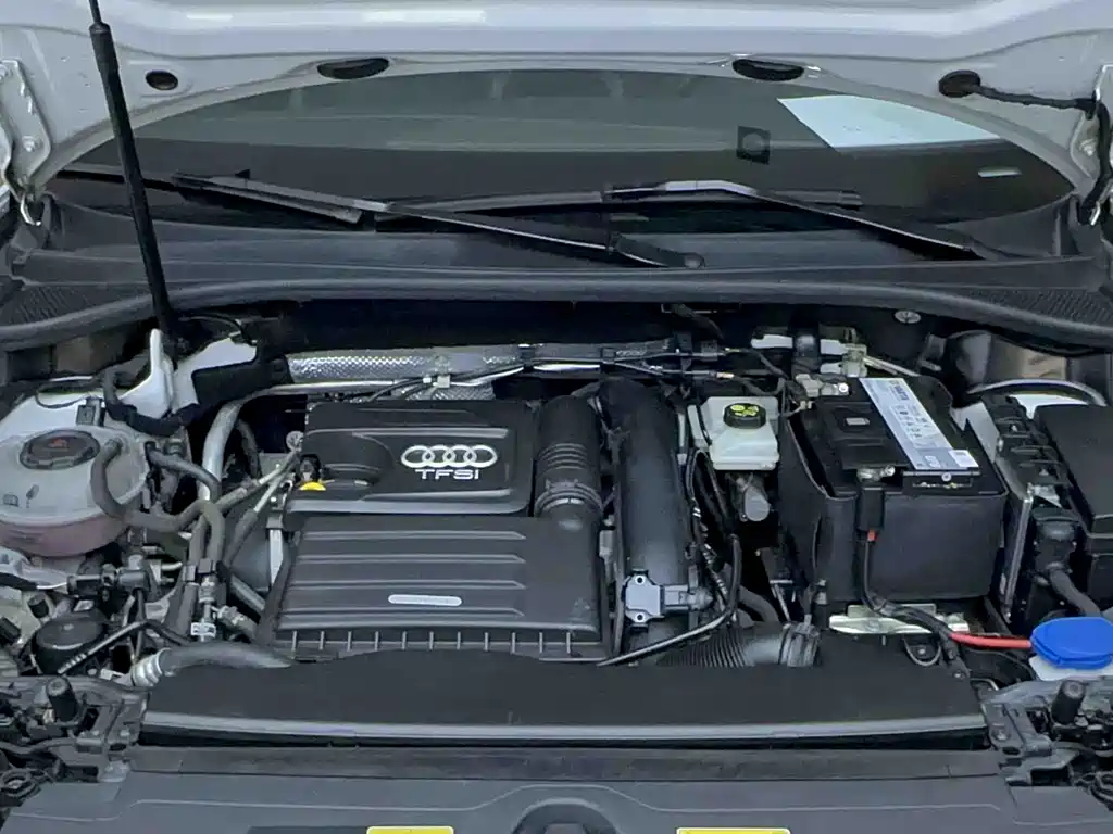 Audi Q3 2023 — фото 23