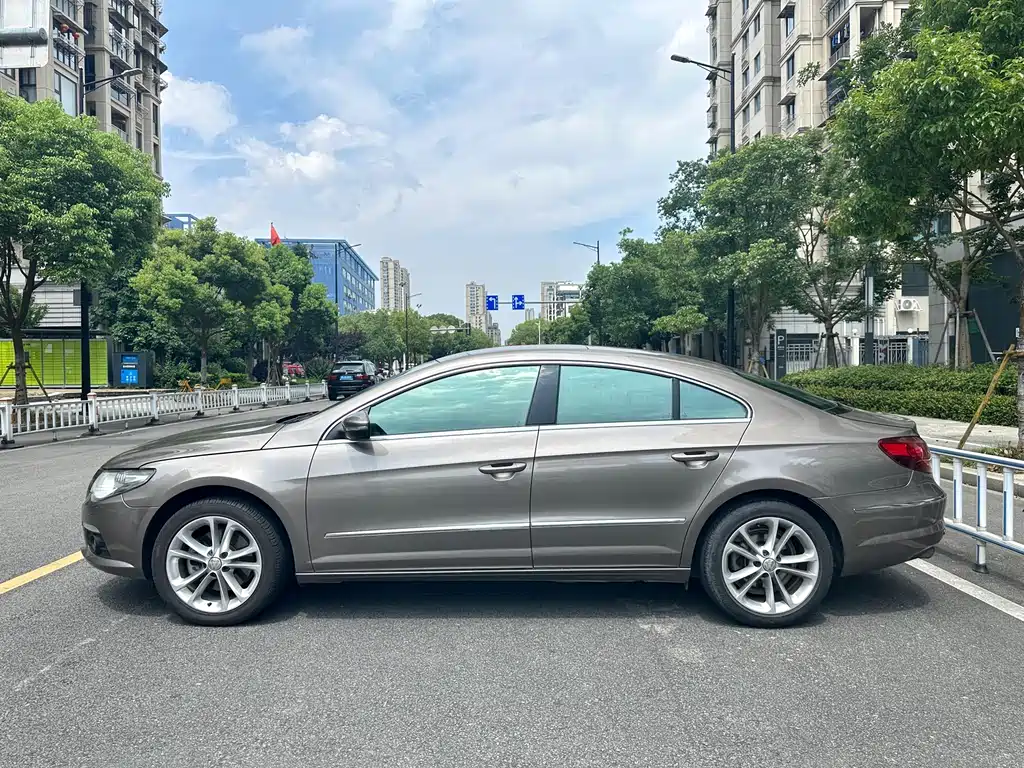 Volkswagen CC 2010