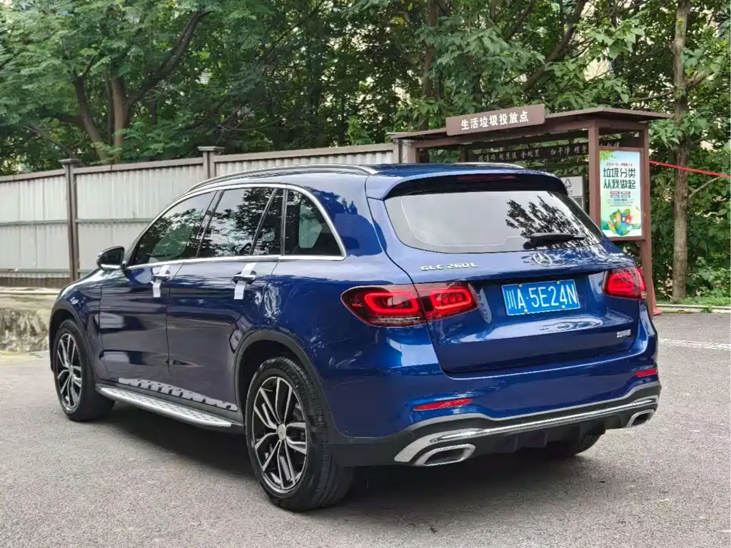 Mercedes-Benz GLC 2021