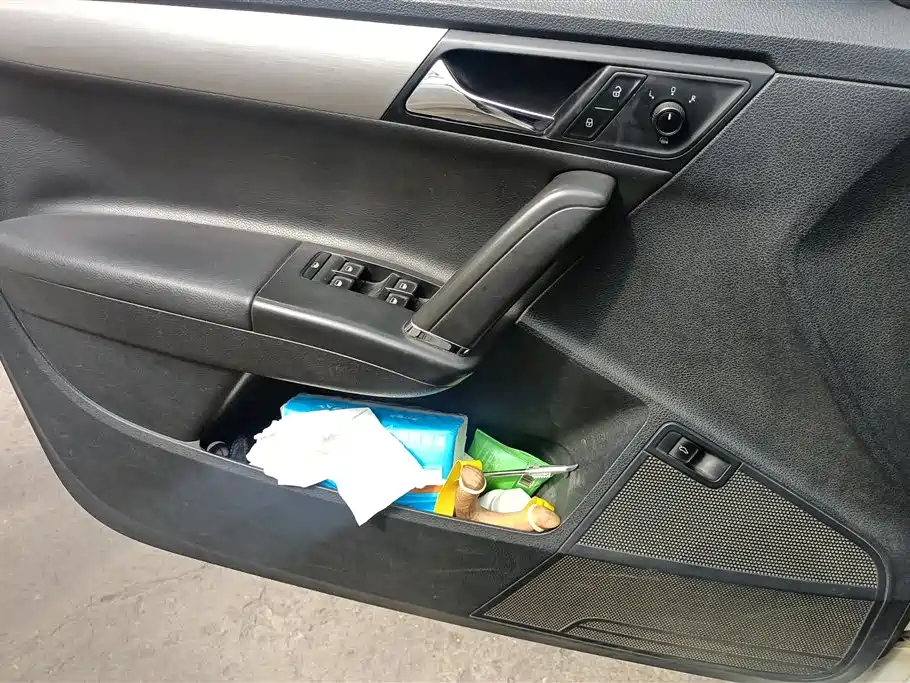 Volkswagen Lavida 2016