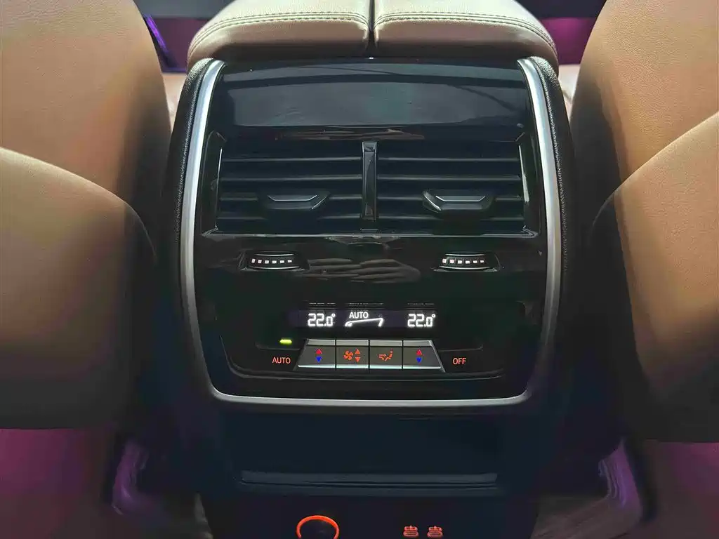 BMW X7 2023 — фото 10
