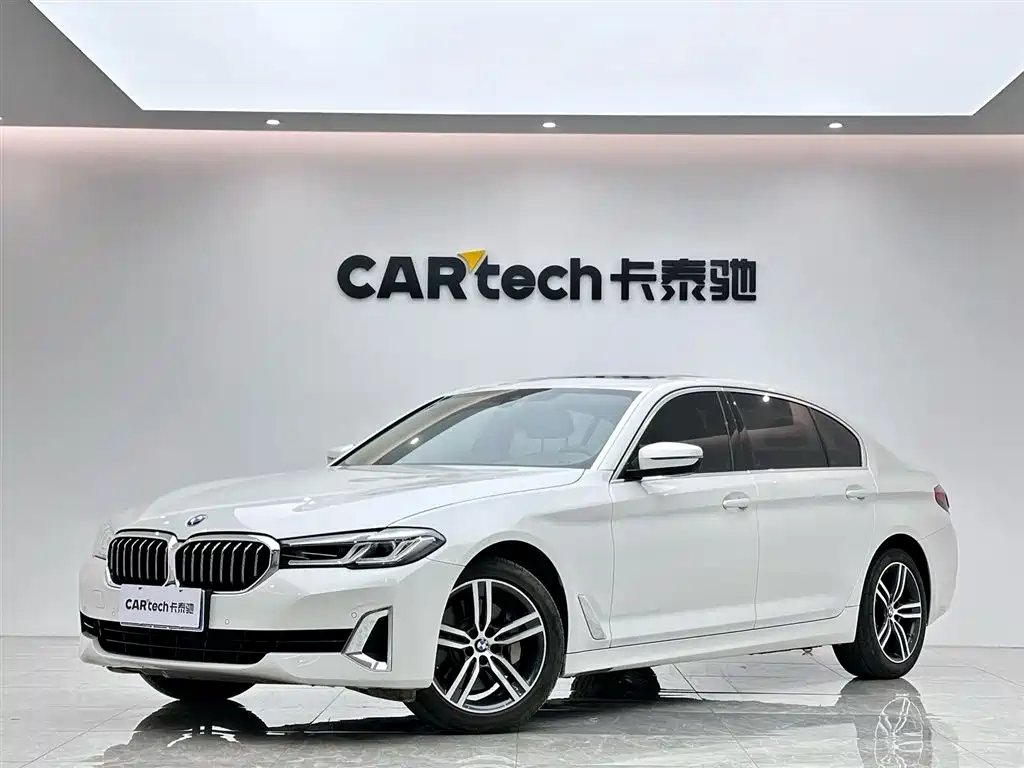 BMW 5 Series 2023