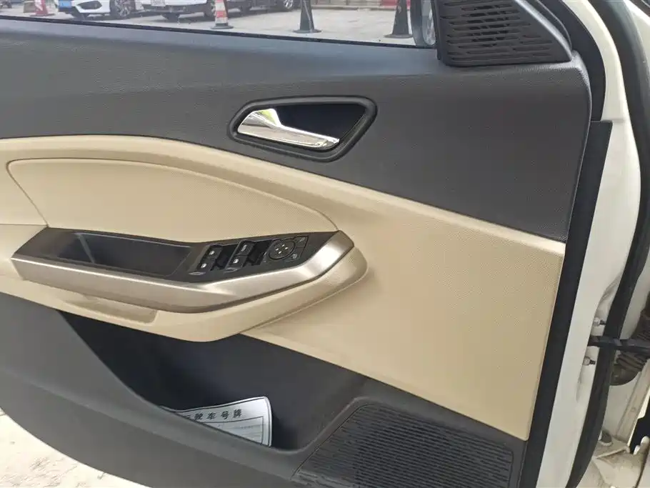 Ford Escort 2018