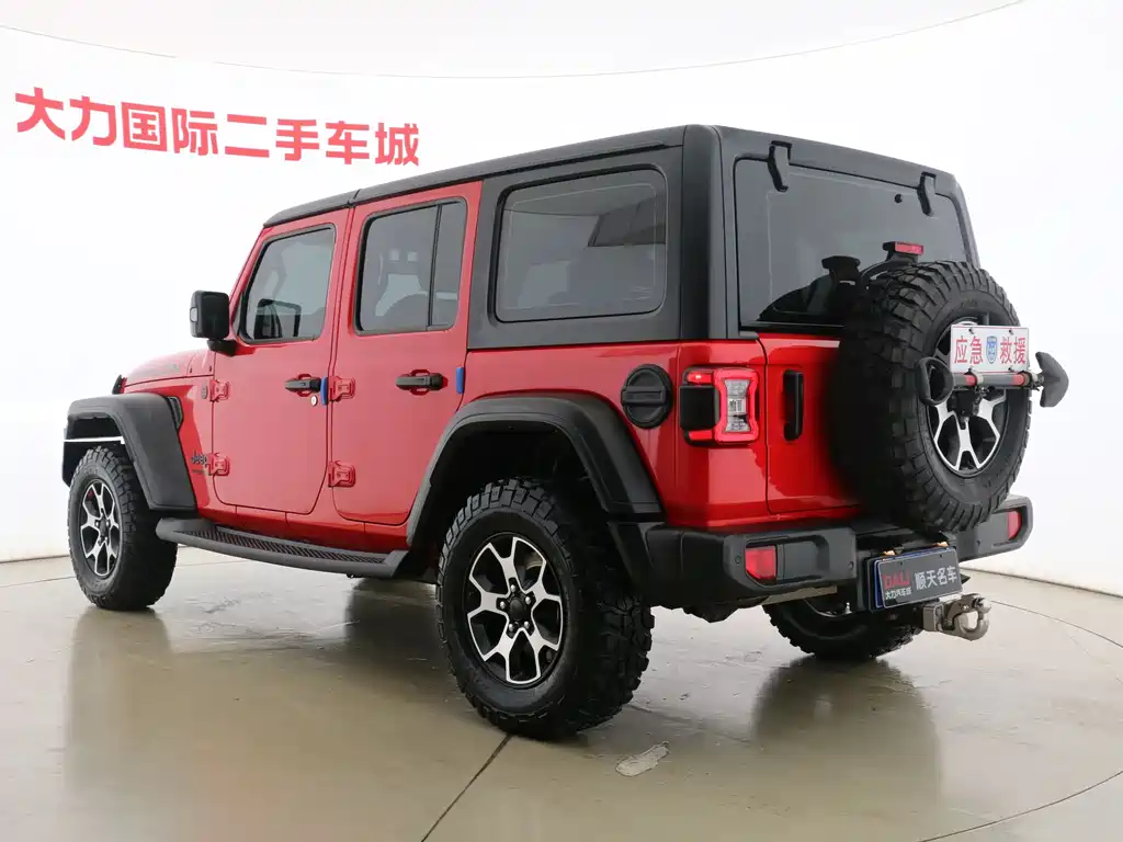 Jeep Wrangler 2021 — фото 13
