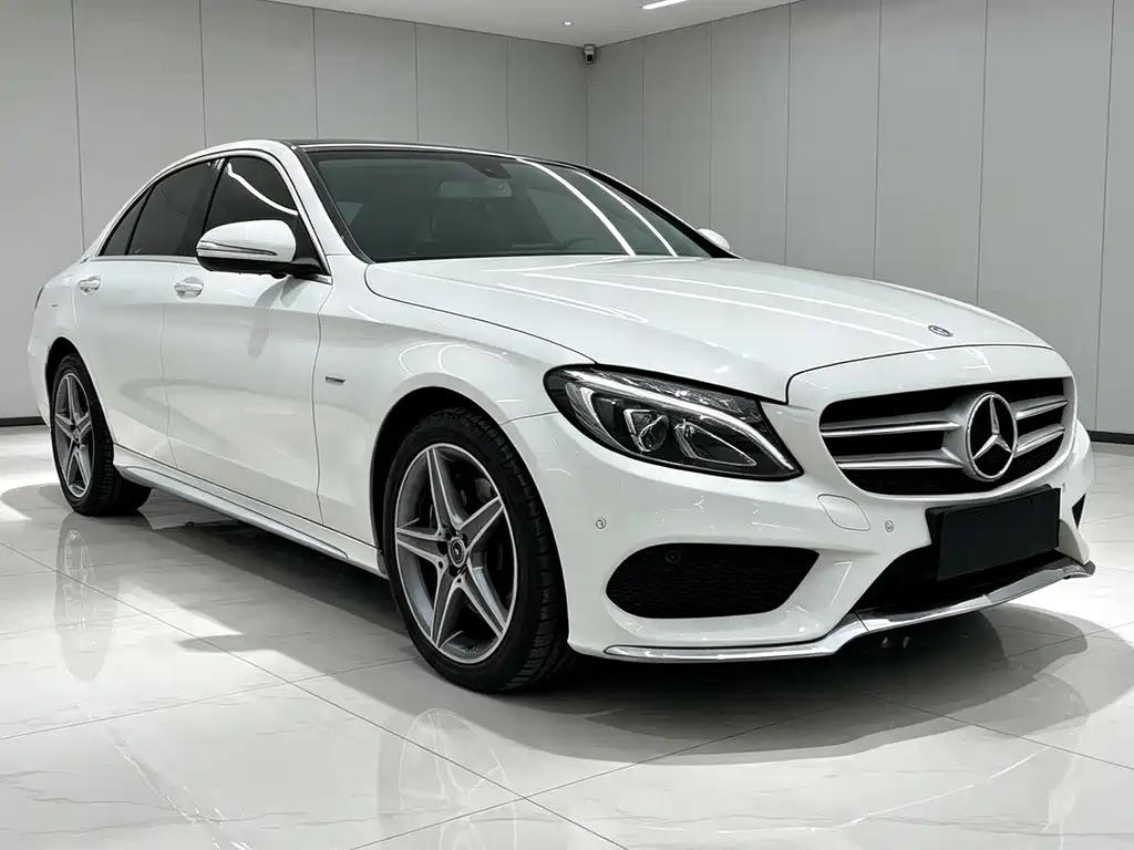 Mercedes-Benz C-Class 2018