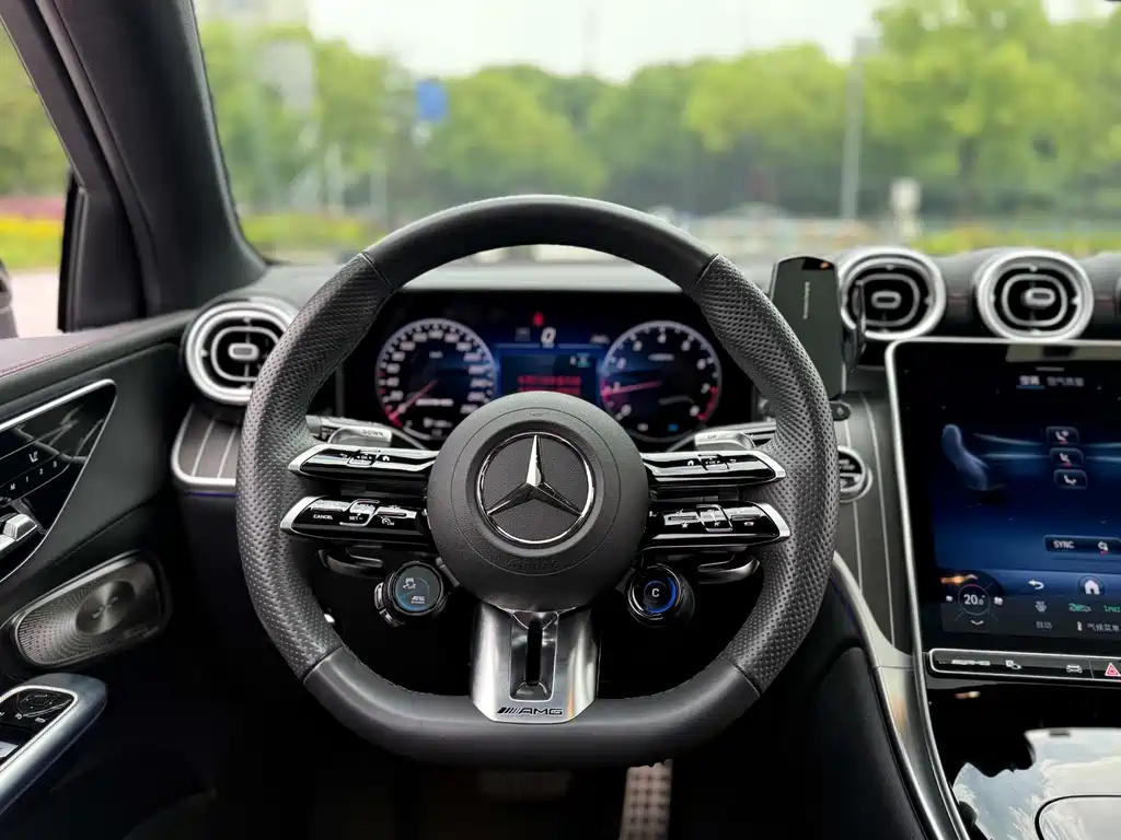 Mercedes-Benz GLC Coupe AMG 2025 — фото 9