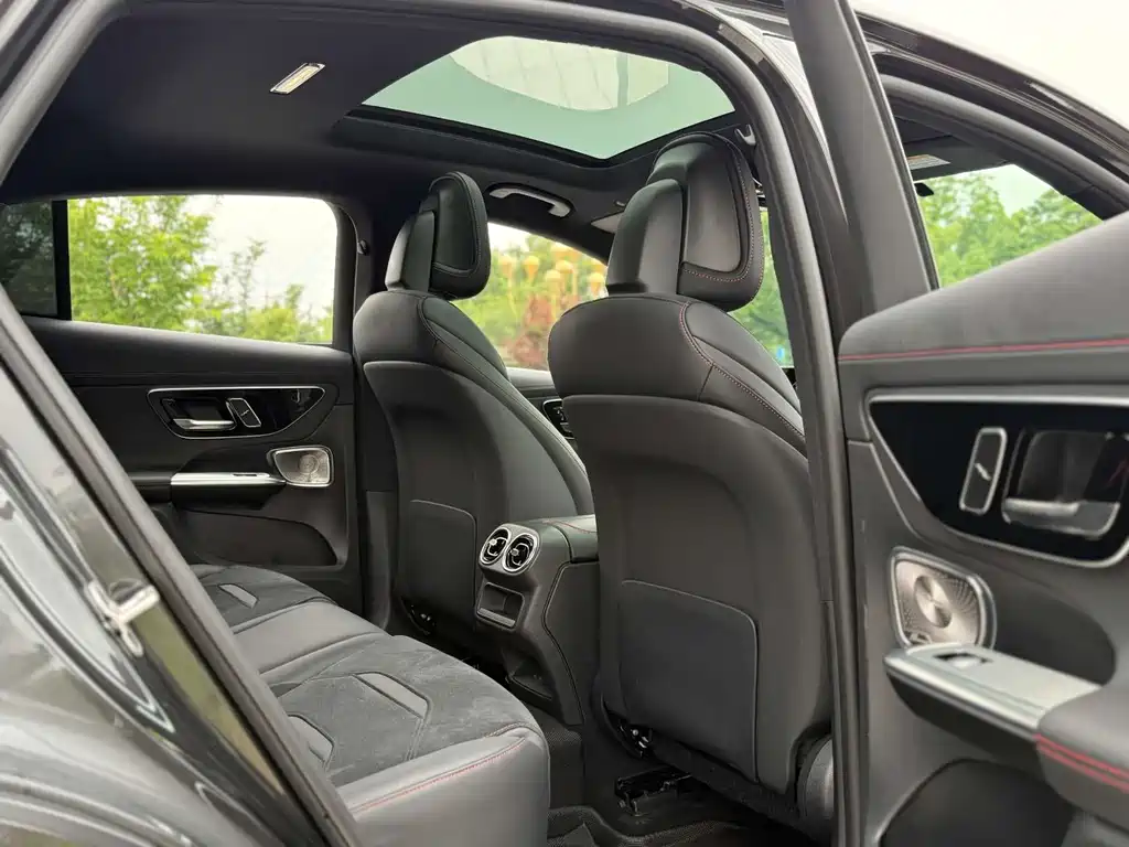 Mercedes-Benz GLC Coupe AMG 2025 — фото 18