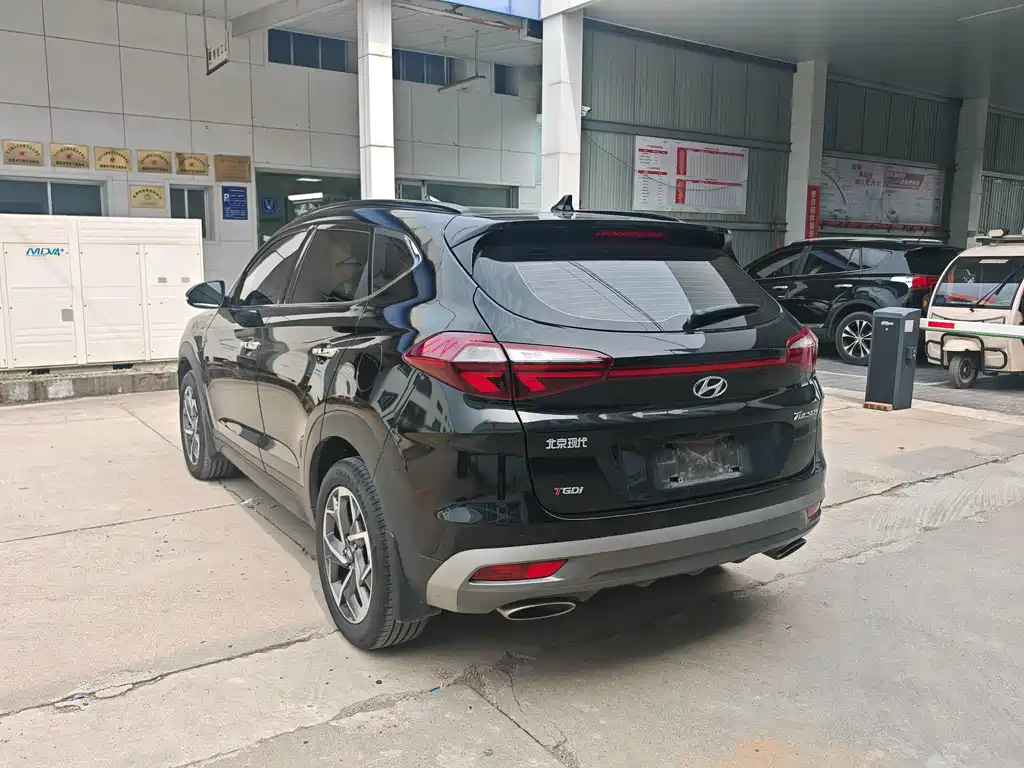 Hyundai Tucson 2020 — фото 12