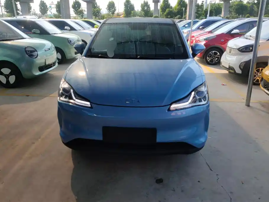 Neta V 2021