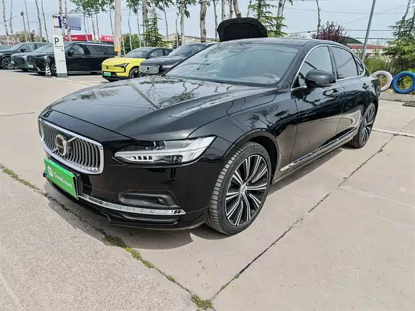 Volvo S90 2024