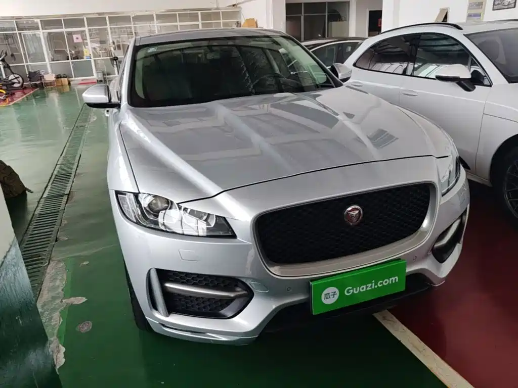 Jaguar F-PACE 2017 — фото 4