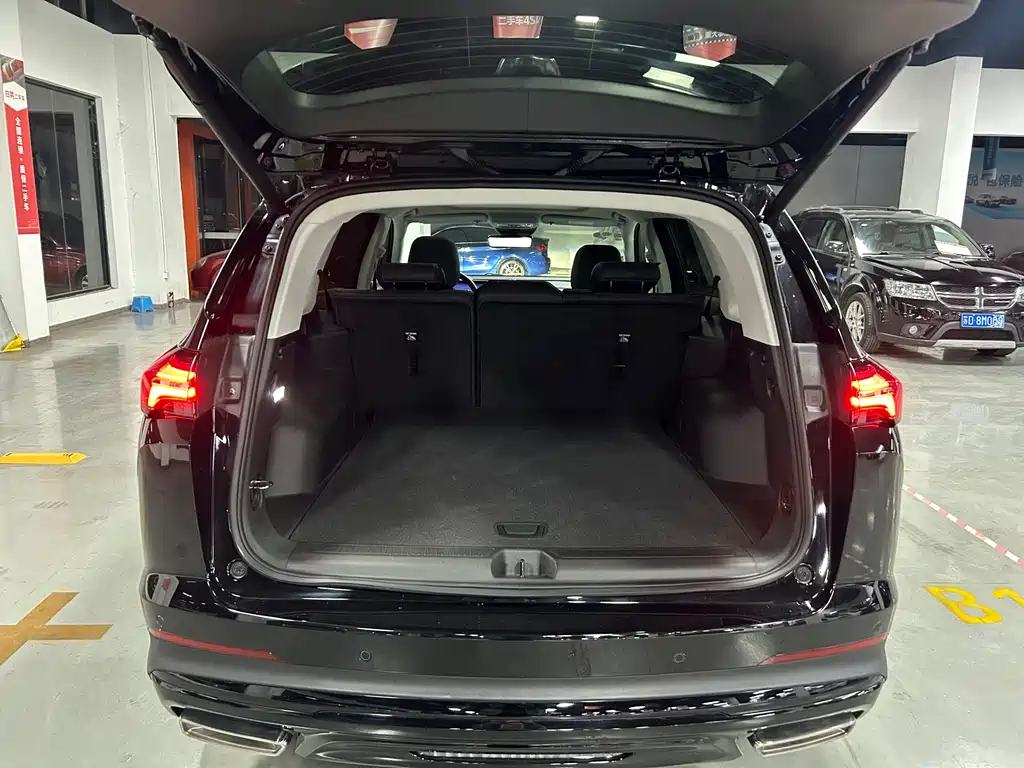 Buick Envision Plus 2024 — фото 12