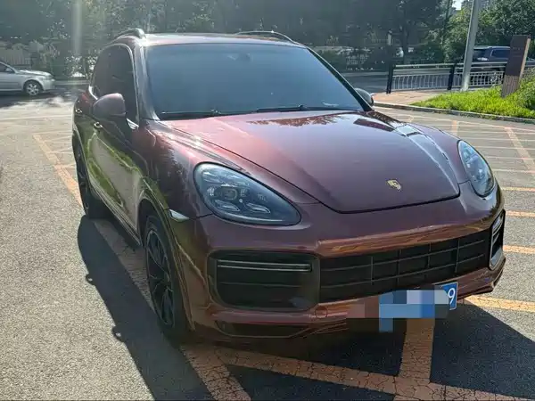 Porsche Cayenne 2012