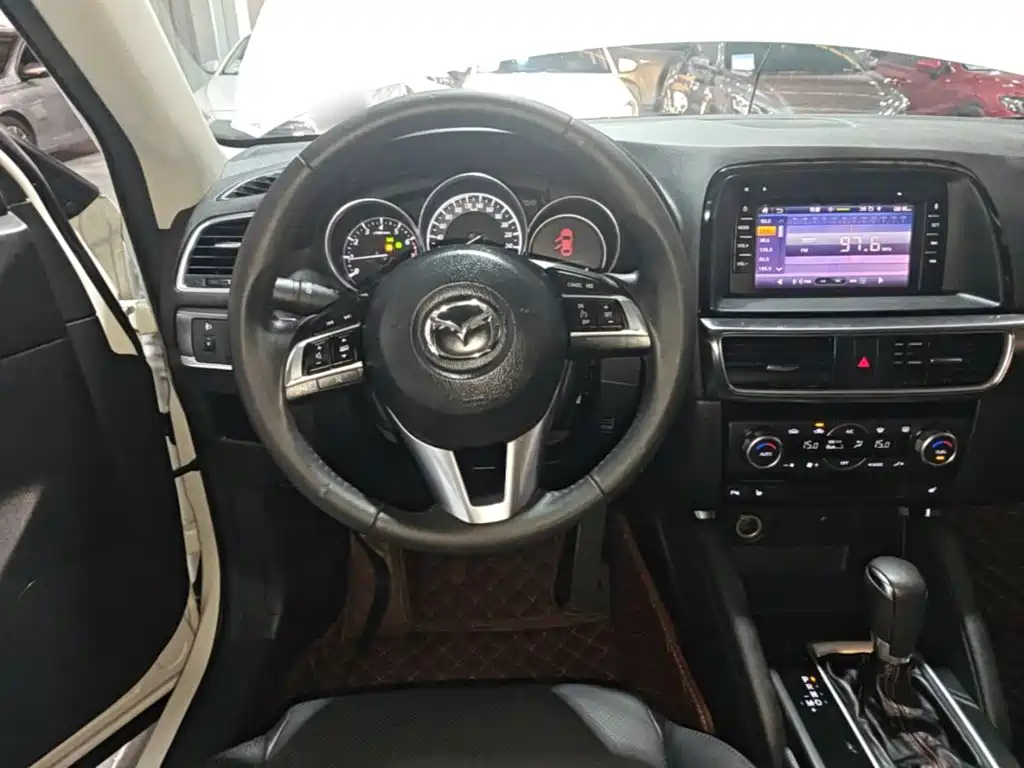 Mazda CX-5 2016 — фото 11
