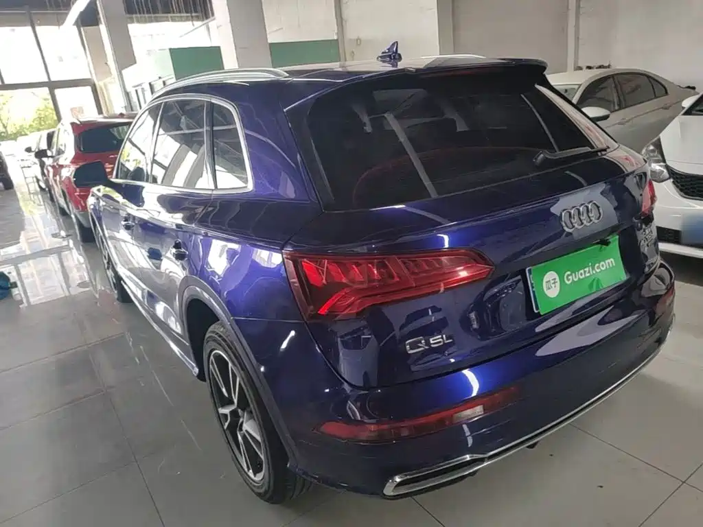 Audi Q5L 2019