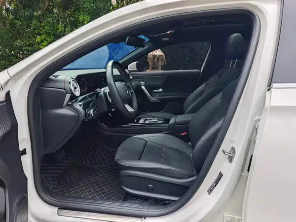 Mercedes-Benz A-Class 2024