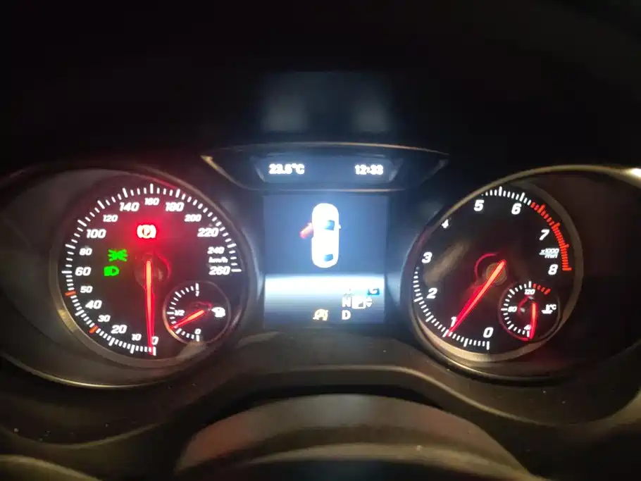 Mercedes-Benz CLA 2017 — фото 14