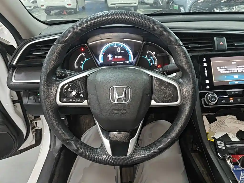 Honda Civic 2019 — фото 11