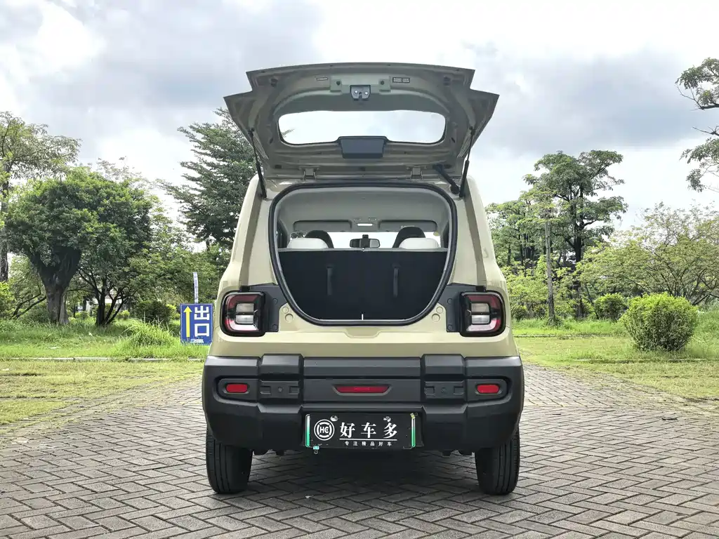 Geely Galaxy Panda 2025 — фото 10