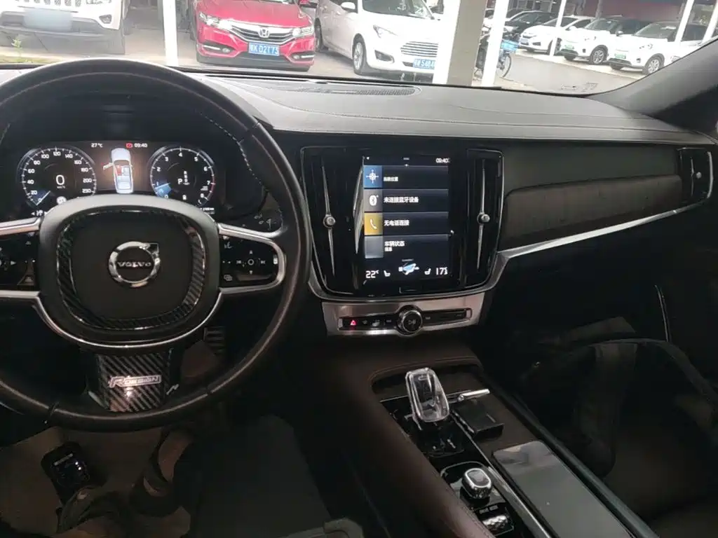 Volvo S90 2021 — фото 10