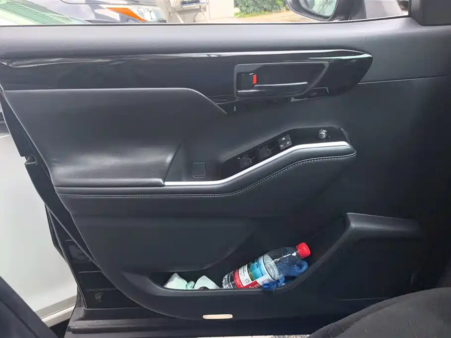 Toyota Highlander 2023