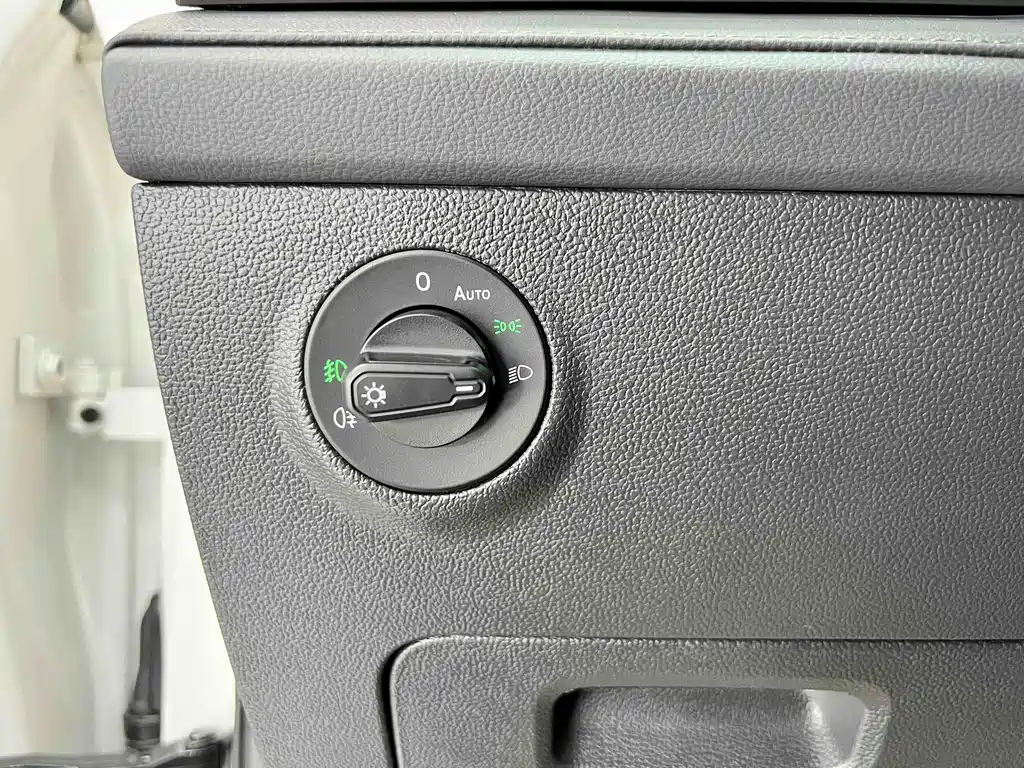 Volkswagen Tharu 2023 — фото 15