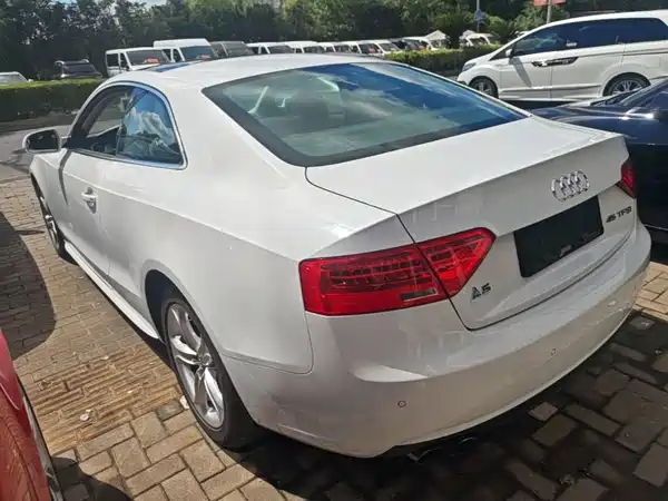 Audi A5 2015