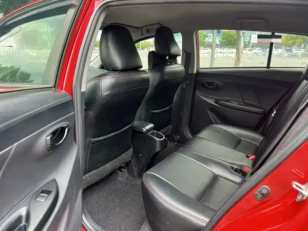 Toyota Yaris L 2017