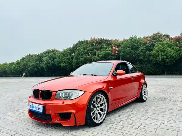 BMW 1 Series M 2011