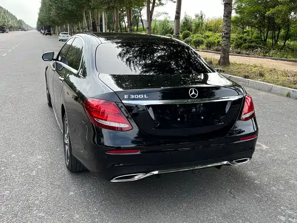 Mercedes-Benz E-Class 2019