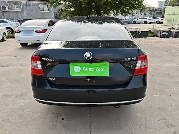 Skoda Rapid 2016