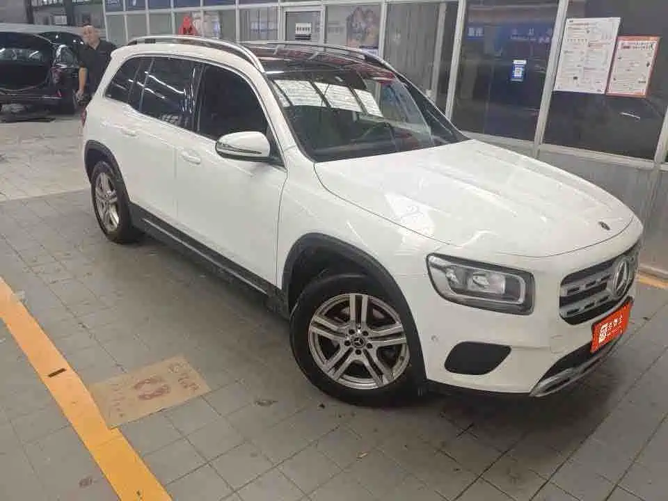 Mercedes-Benz GLB 2020 — фото 10