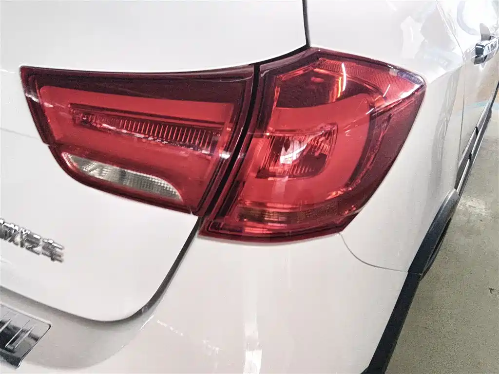 Haval H1 2015 — фото 8